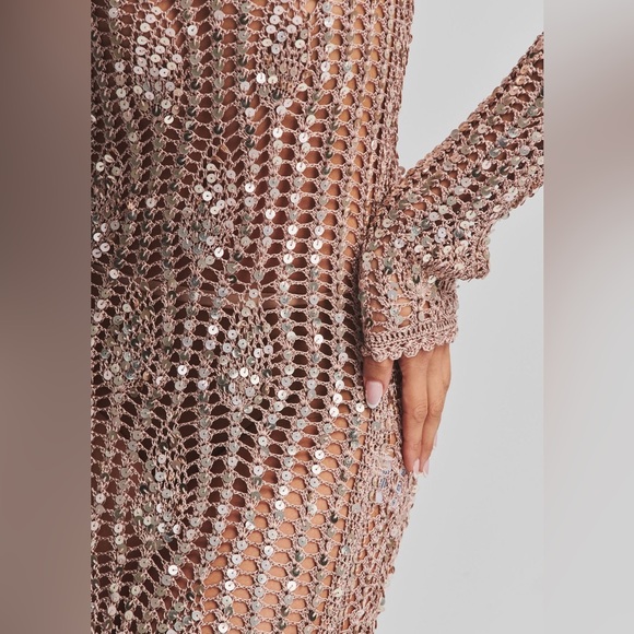 Retrofete CHERRI SEQUIN CROCHET DRESS - Picture 3 of 8